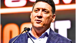 "Revolutionizing MMA: Professional Fighters League Makes Groundbreaking Debut in Saudi Arabia"