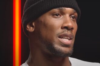 Rise from the Canvas: Anthony Joshua's Triumph Over Adversity Inspires Boxing Fans Worldwide