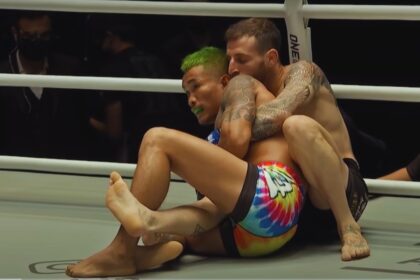 "Muay Thai Madness: Nong-O Hama's Controversial Victory Sparks Debate!"