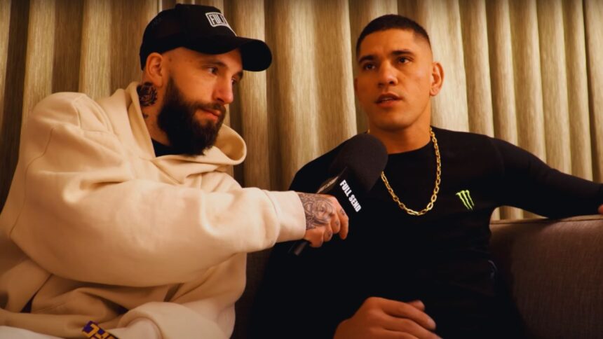 Alex Pereira Shocks MMA World: Opponent Knocked Out Cold for 8 Minutes!