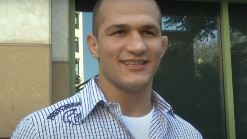 Shoulder Surgery Looms: Dos Santos Reveals Plan for Combat Comeback