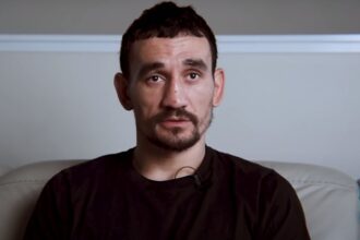 Max Holloway's Emotional Message: I Fight with Hawaii on My Back, Now Heavier Than Ever