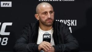  Alexander Volkanovski
