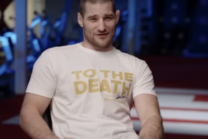 UFC: Sean Strickland Conceals Eye Injury Amid Controversial Loss to Dricus du Plessis at UFC 297