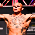 "Unlocking Anthony Smith's Everyday Weight: A Look Behind the Scenes"