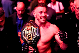 "UFC Champ Dricus Du Plessis Asks Fans: Who's Next - Strickland or Adesanya?"