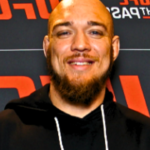 "Stepping into the Light: Valter Walker Embraces UFC Spotlight Alongside Brother Johnny"