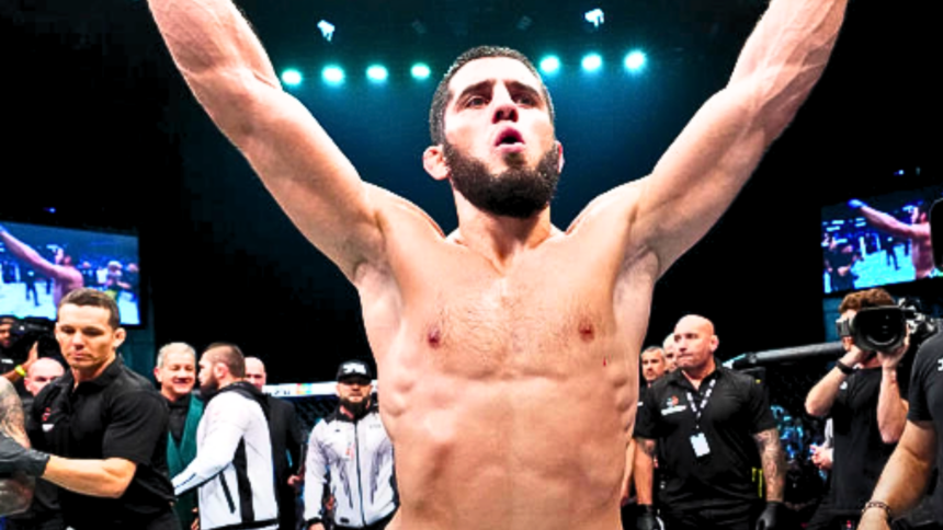 "Makhachev's Pass on Holloway Bout: Stay True to Lightweight Legacy"