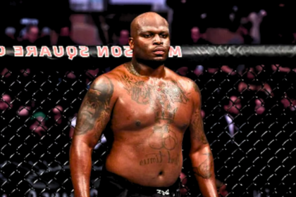 Derrick Lewis Moons Crowd, Throws Cup at Media After Knockout Win