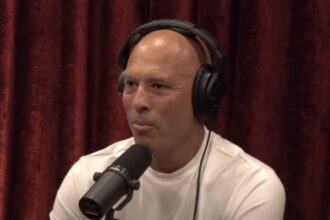 Joe Rogan, Royce Gracie Sponsor 15 Minutes Fight on the Left Side Of The UFC