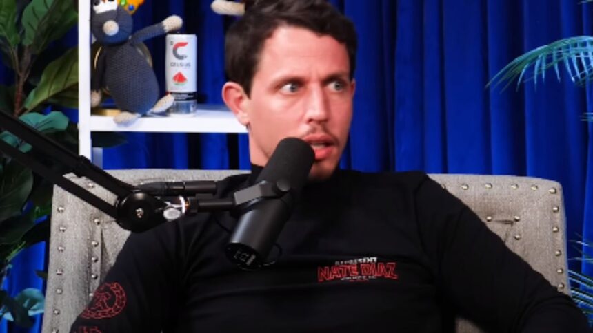 Comedy Controversy: Joe Rogan’s Endorsement of Tony Hinchcliffe Causes Controversy