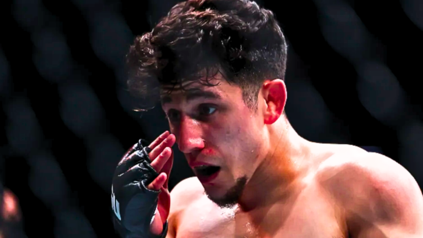 "UFC's Persistent Eye-Poke Issue: How the New Gloves Fell Short"