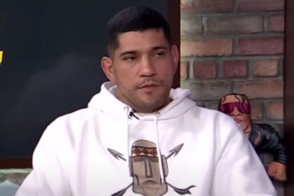 Why Did Alex Pereira Bet $50K on a Grappling Match Against Anthony Smith?