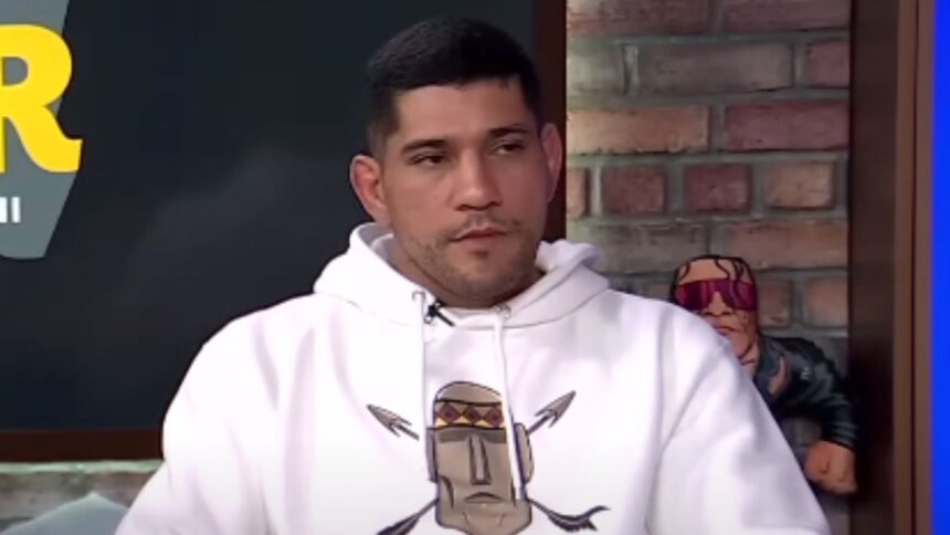 Why Did Alex Pereira Bet $50K on a Grappling Match Against Anthony Smith?