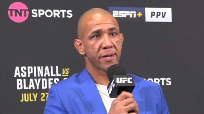 Gregory Rodrigues Dominates Duncan in UFC 304 Masterclass