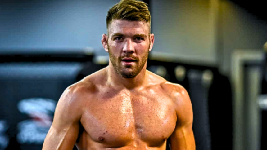 "How Dricus Du Plessis Became South Africa's First UFC Middleweight Champion"