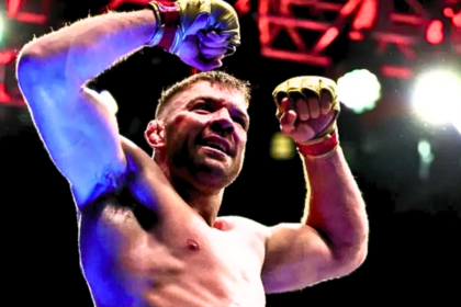 Du Plessis Submits Adesanya to Keep UFC Title