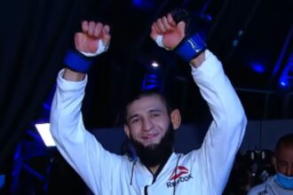 UFC 305 Showdown: Khamzat Chimaev’s Camp Fires Back at Israel Adesanya Over Controversial Remarks on Dricus Du Plessis